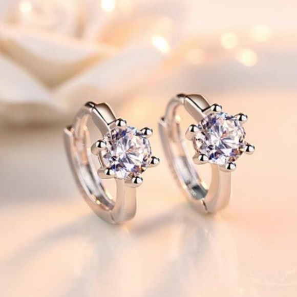 NEW 925 Sterling Silver Diamond Hoop Earrings - Picture 8 of 9